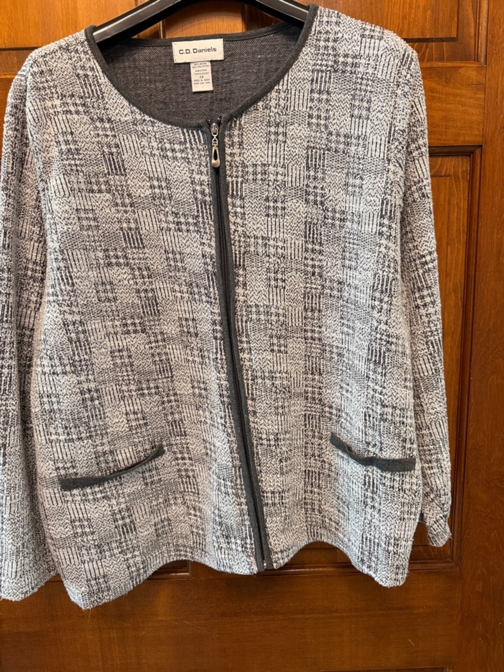 Women's Gray Knit Zip-Front Jacket